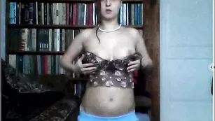 Kara0611 типо страстный приватный танец