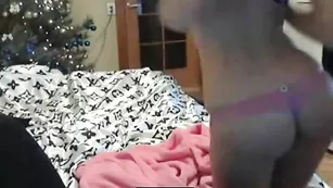 sweetsophie сладкая попка блондинки в трусиках