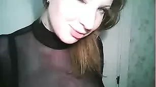 Модель imperiya мило общается в рунете