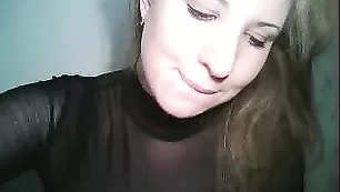 Модель imperiya мило общается в рунете
