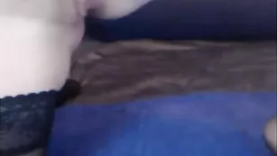 Пылкая курва hotsecretary бодро начиняет пизду своими пальчиками