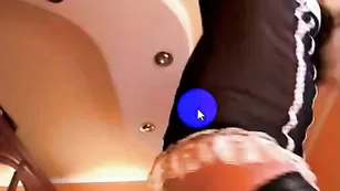 Классная шлюшка в униформе