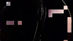 Обворожительная куртизанка Prettyange изящно теребит мокрощелку