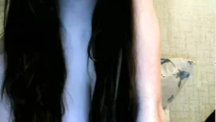 alison19 страстно ласкает большие сиськи