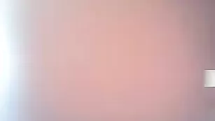 Сладкая штучка Samsowa хвастается огромными сиськами перед вебкой