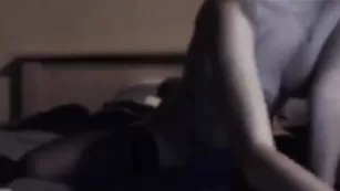 Шикарная красотка KillersTits сняла свои трусики и лифчик