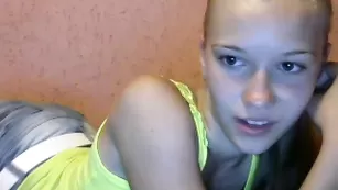 sexy-malishka маленькая шлюшка