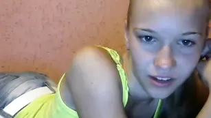 sexy-malishka маленькая шлюшка