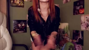 meganfoxxx рыжая милашка