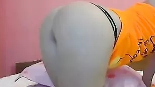 angeliqueanne сочная попка брюнетки