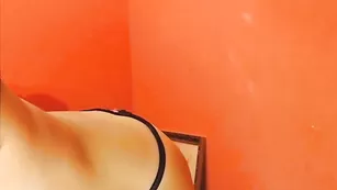 Katrinne эротический танец