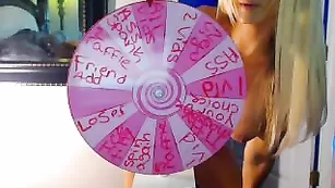 Babydollboss четкая пышногрудая блондинка