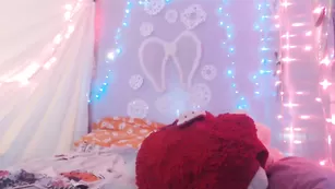 Cherryvonfairy яркая мастурбация со стонами