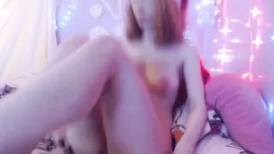 Cherryvonfairy яркая мастурбация со стонами