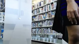 Сексапильная чикса Hidden_passions эротично заводит длинными ножками