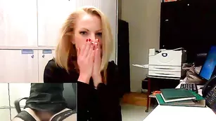 Престижная шваль Temptation82 раскрепощается на рабочем месте