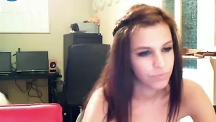 Шальная краля Sexyofficegirl развлекается с подружкой