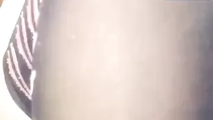 Sexyanny трахает свою попку