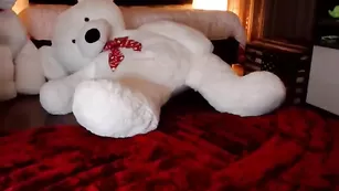 Шальная путана Dulcemariaa дрочит пизду секс игрушками