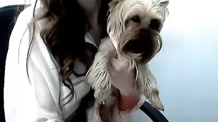 Пикантная сучка Afiyaah общается во фри чате