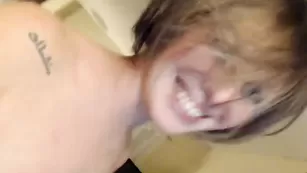 Привлекательные сучки Purple_star лижут сосочки