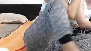 Смазливые телки Sweetandreea болтают во фри