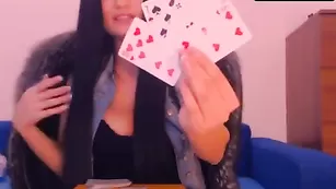Длинноволосая цаца KarolinaVIP1 во фри чате с картами