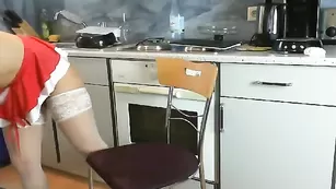 Сочная цыпочка Sexydea балдеет от секс игрушек