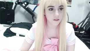 Милые сучки Lana_rain теребят киски