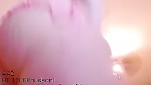 Роскошная дамочка Honeybun возбуждает огромной задницей