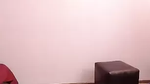 Феноменальная сучка Dyanne18 заценила сисяндры