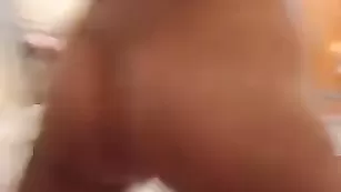 Изысканная курва Justalinusha дрочит пизду страпоном