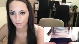 Жаркая цыпочка Sexyofficegirl позирует в нижнем белье