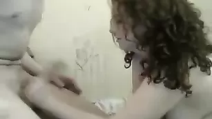 Милая парочка Slyfirsst занимается оральным сексом