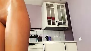 Знойная пассия kissablegf_ возбуждает элитным телом