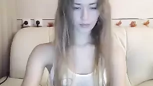 Милая русская телка Oksanafedorova во фри чате