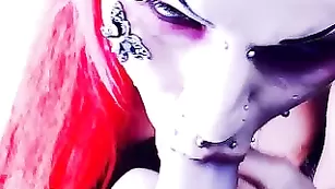 Рыжая дьяволица Alessa_666 обсасывает резиновый член