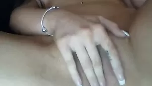 Солидная дама Sexytor1 хвастается прелестями