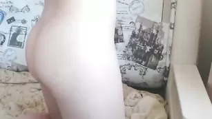 Игривая пассия Hotcam20 трахает анальное отверстие