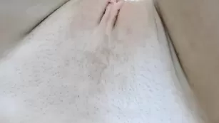 Симпатичные бабы Sexxylorry занимаются мастурбацией