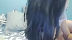 Пошлая пассия Zodiacgrrrl ласкает влагалище