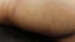 Симпатичная латинка Lexi_taylor мастурбирует киску