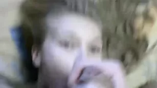 Потаскушка 7malishka7  исполняет отличный минет и ебется