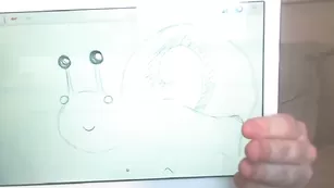 Сексуальная телочка Tidecallernami смачно дрочит пизду