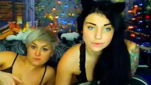 Сучки Extralegal куражатся в приват чате