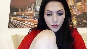 Солидная леди Misss_Lara четко трахает вагину