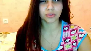 Сексапильная краля в чулках karetiya куролесит в привате