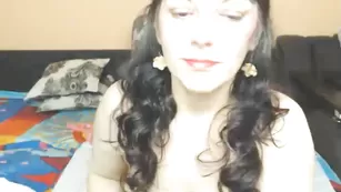 slutihmami приласкала свою потасканную шмоньку
