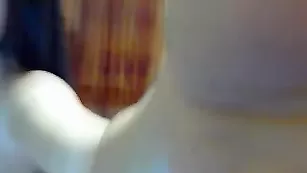 Сисястая бабенка Ninja_Girl долбится с фаллосом