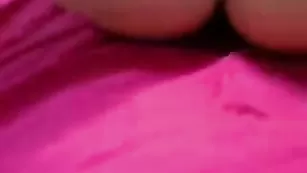 Alinna20 трахает свою мокрую разъебанную пиздень